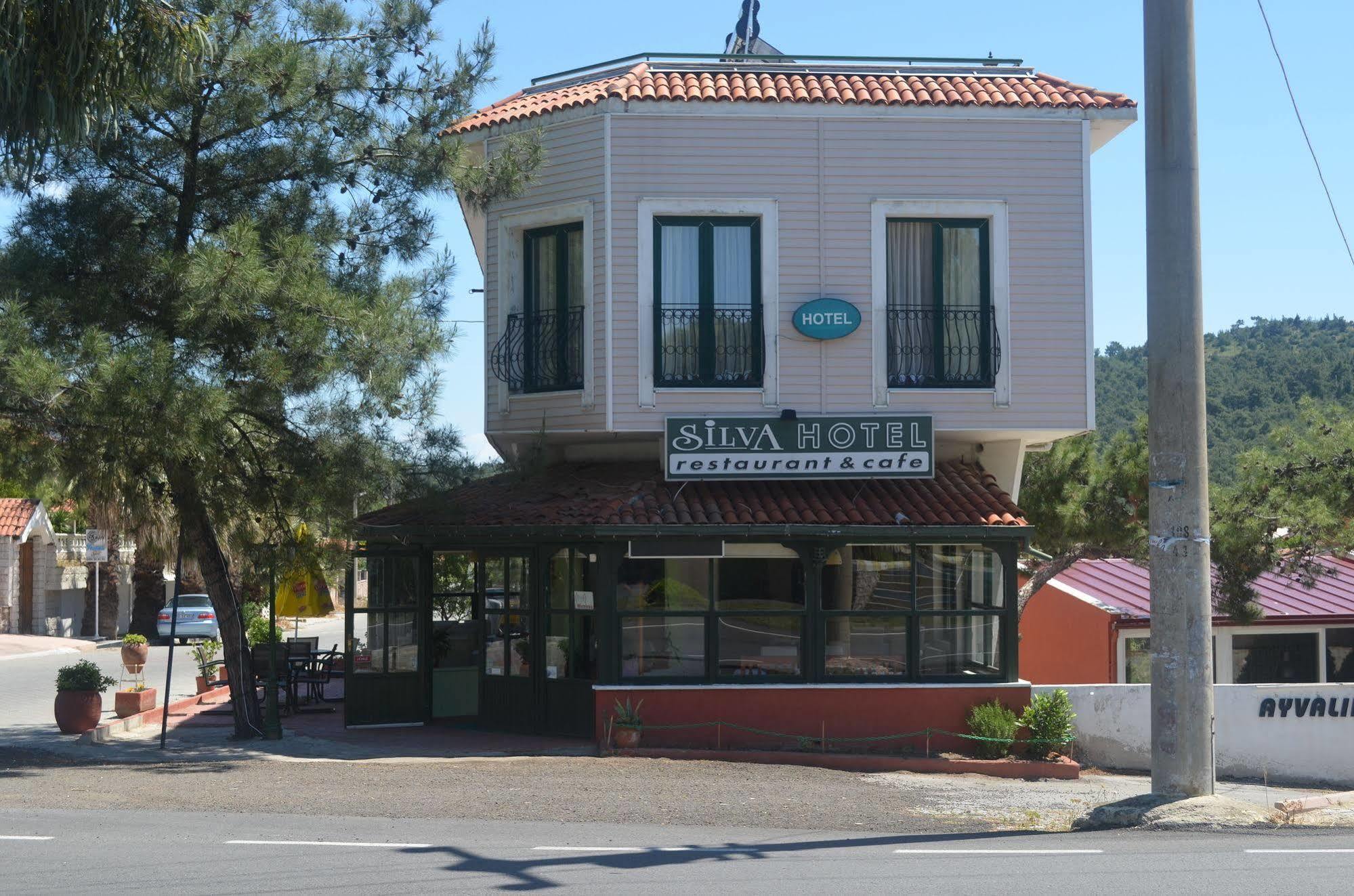 Silva Hotel Ayvalik Exterior photo