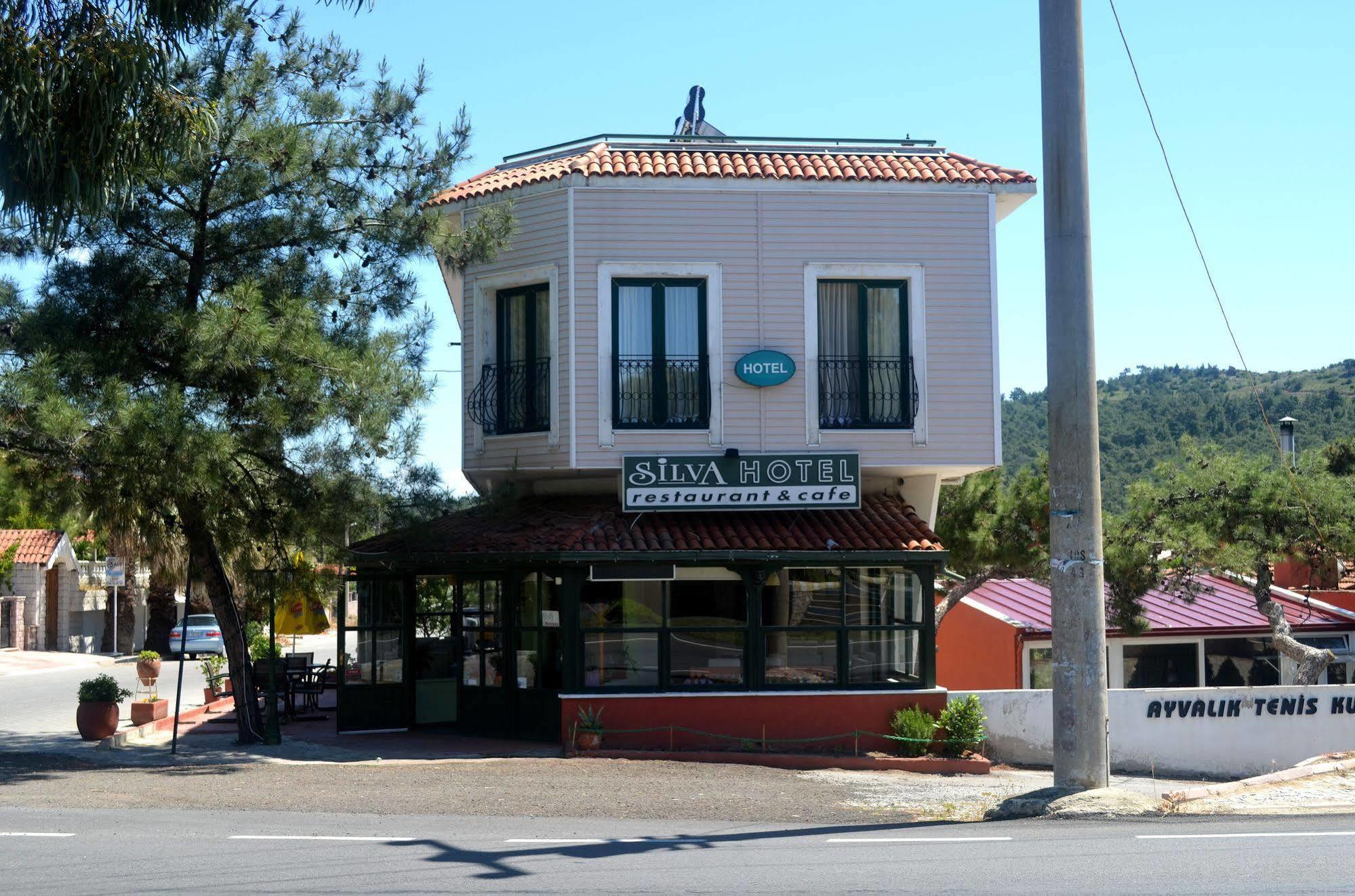 Silva Hotel Ayvalik Exterior photo